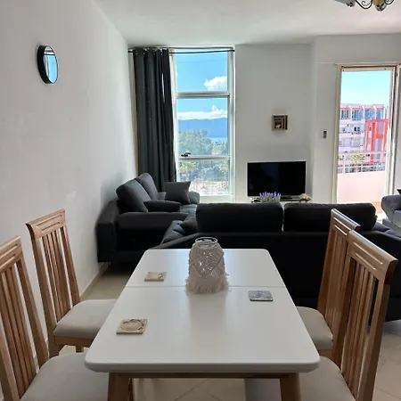 Beachfront Vlora Apartment Exterior photo