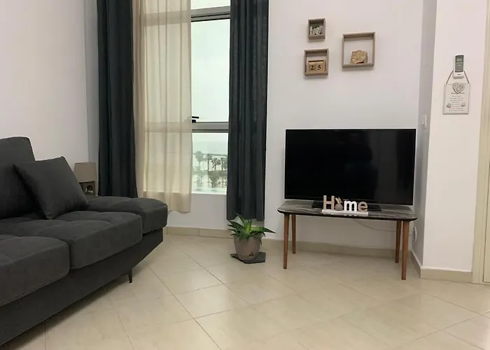 Beachfront Vlora Apartment
