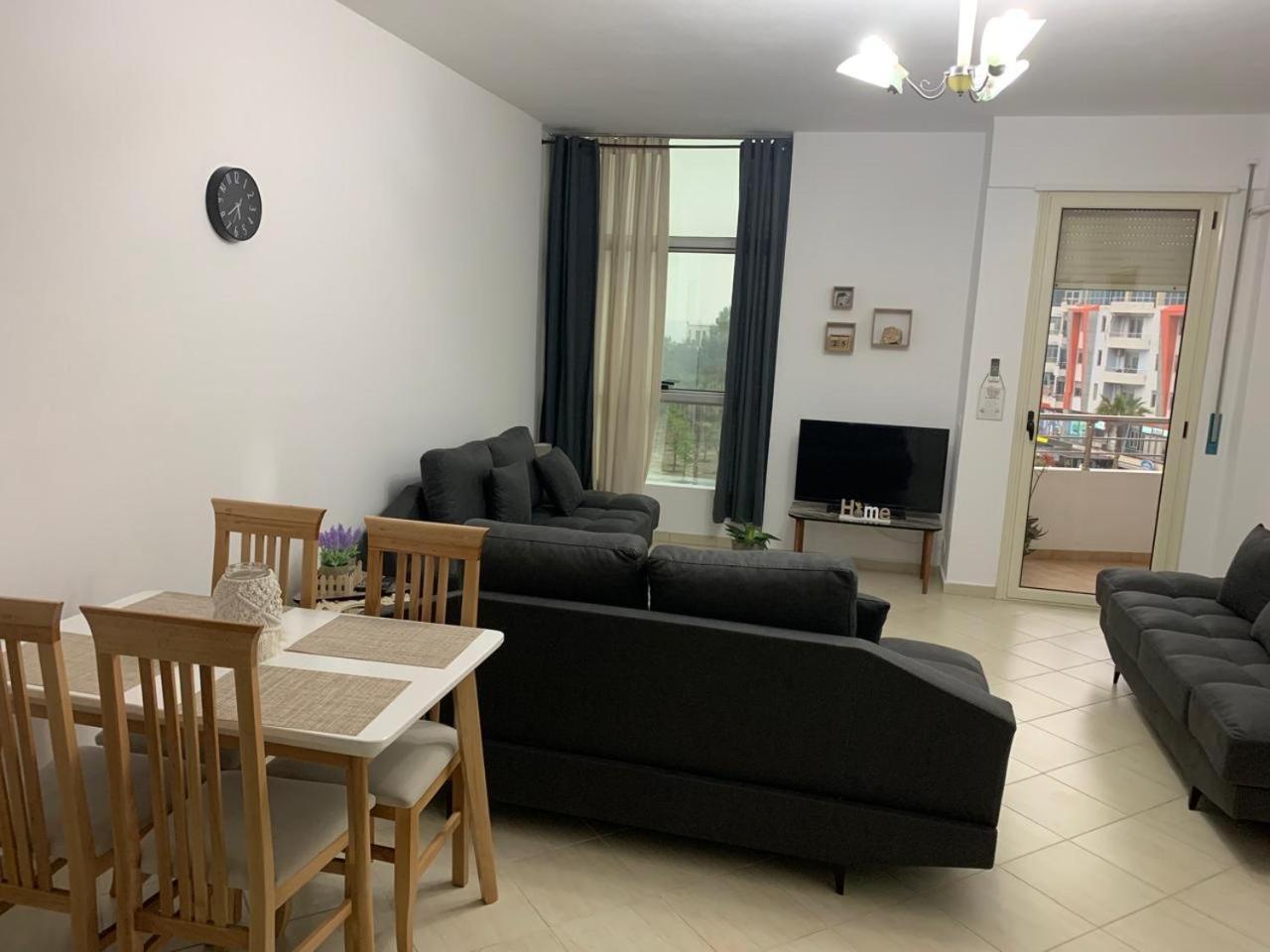Apartment Beachfront Vlorë